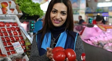 Nejlepší recepty, jak vařit rajčata na zimu bez přidání koření